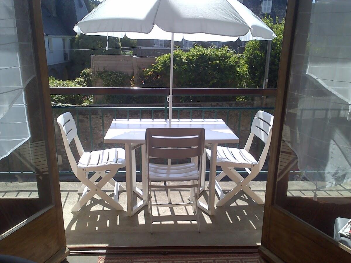 Madame-Chevalier-Dinard-Terrasse