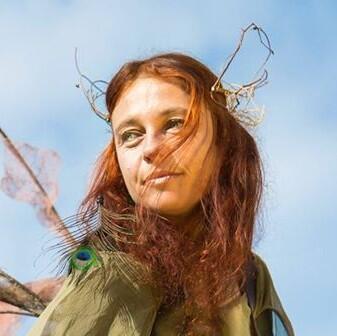 Medele-Fee---credit-photo-Laurent-Boulesteix-visage