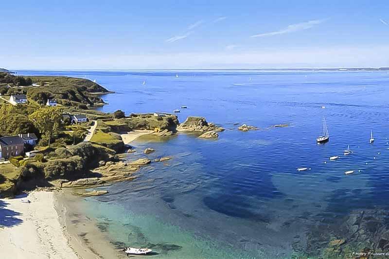 Plage de Port-Mélite