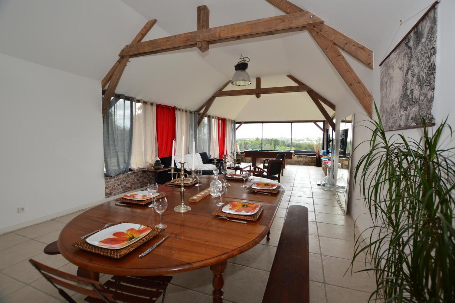 Salon, coin repas ,Le Moulin des Perrays, BOVEL