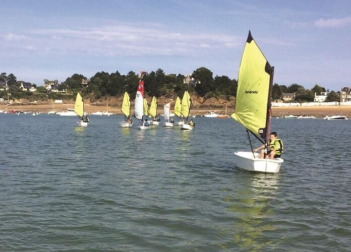 Yacht Club Saint Briac 1-brochure