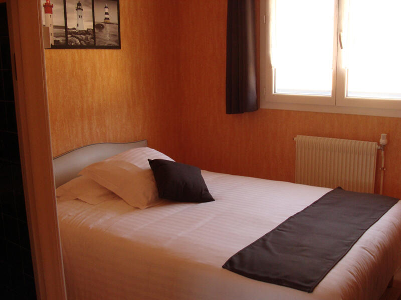 hotel-le-flaubert-fougeres-2019--1--2