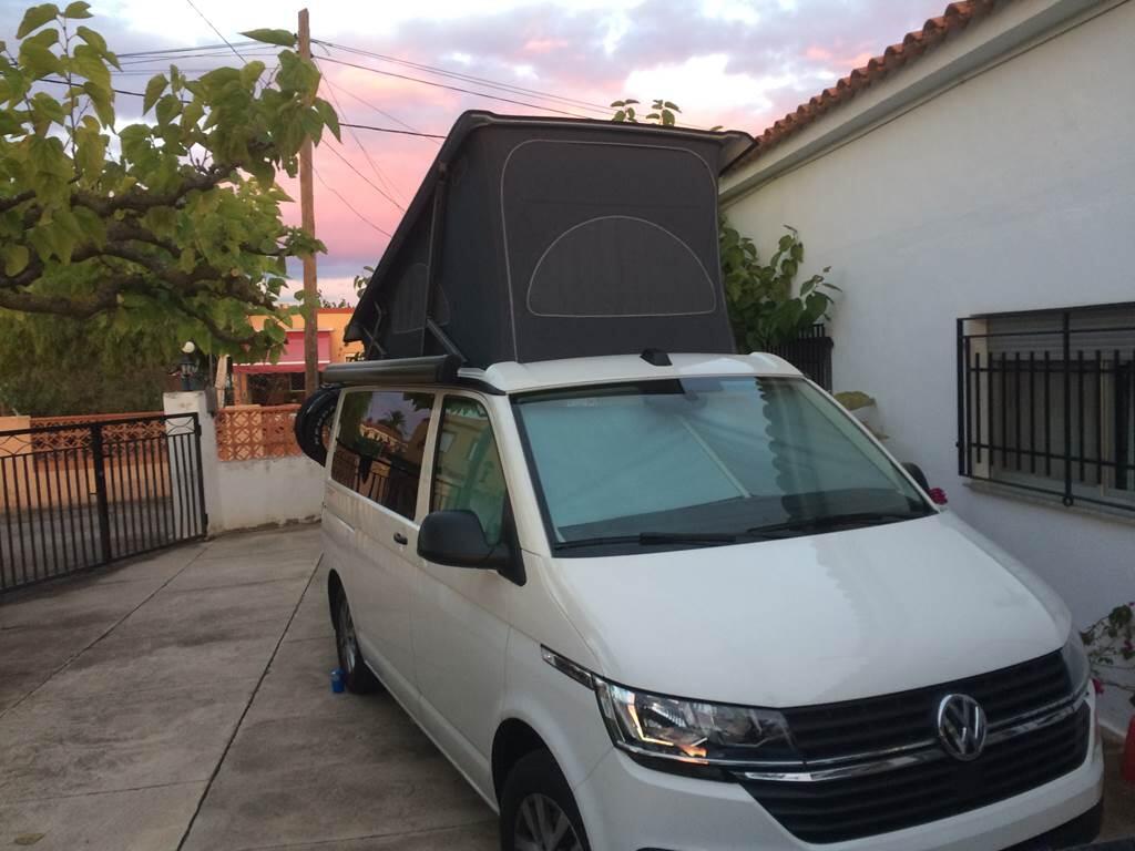 location van leucate