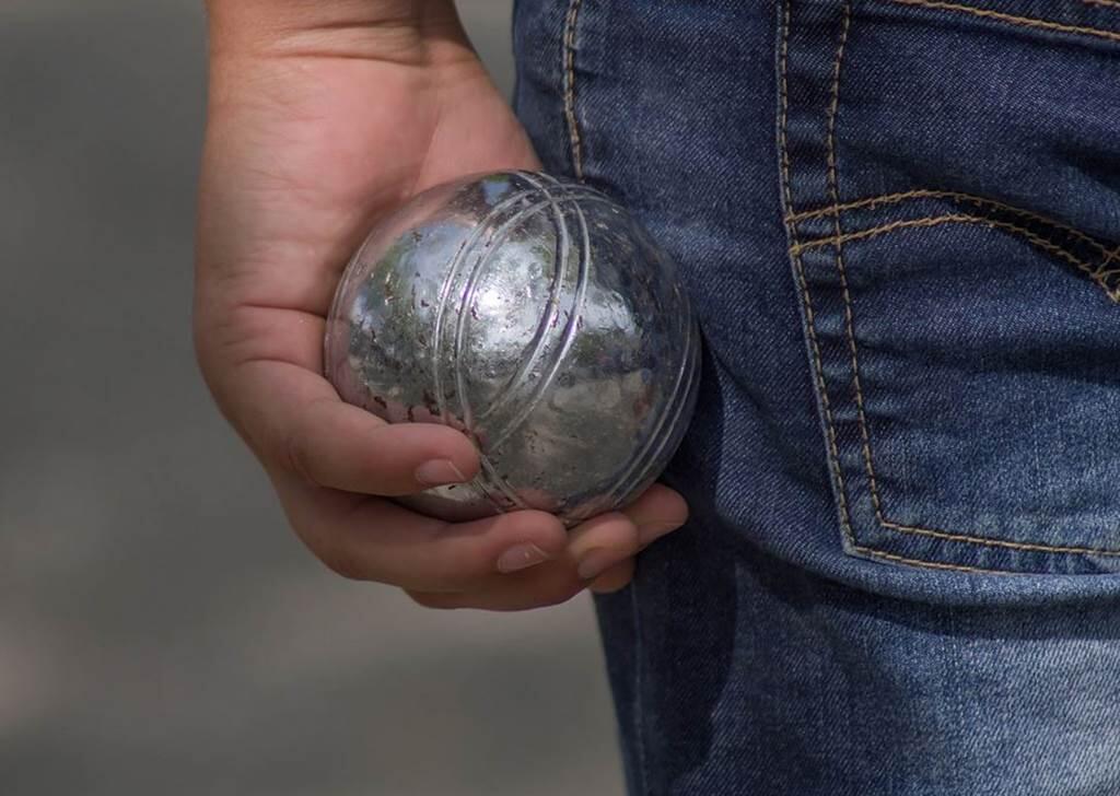 Boules lyonnaises