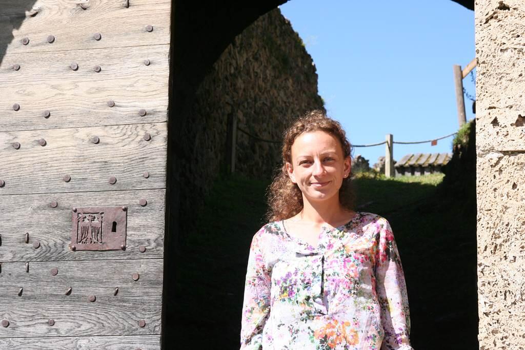 chasse aux boites à secrets visite guidée château de lordat Noémie De Bono