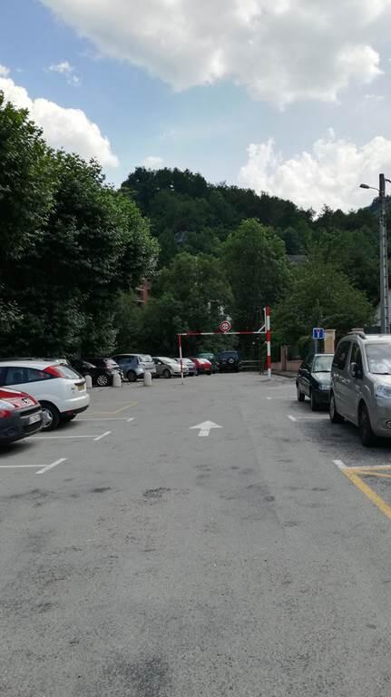 parking Encastel