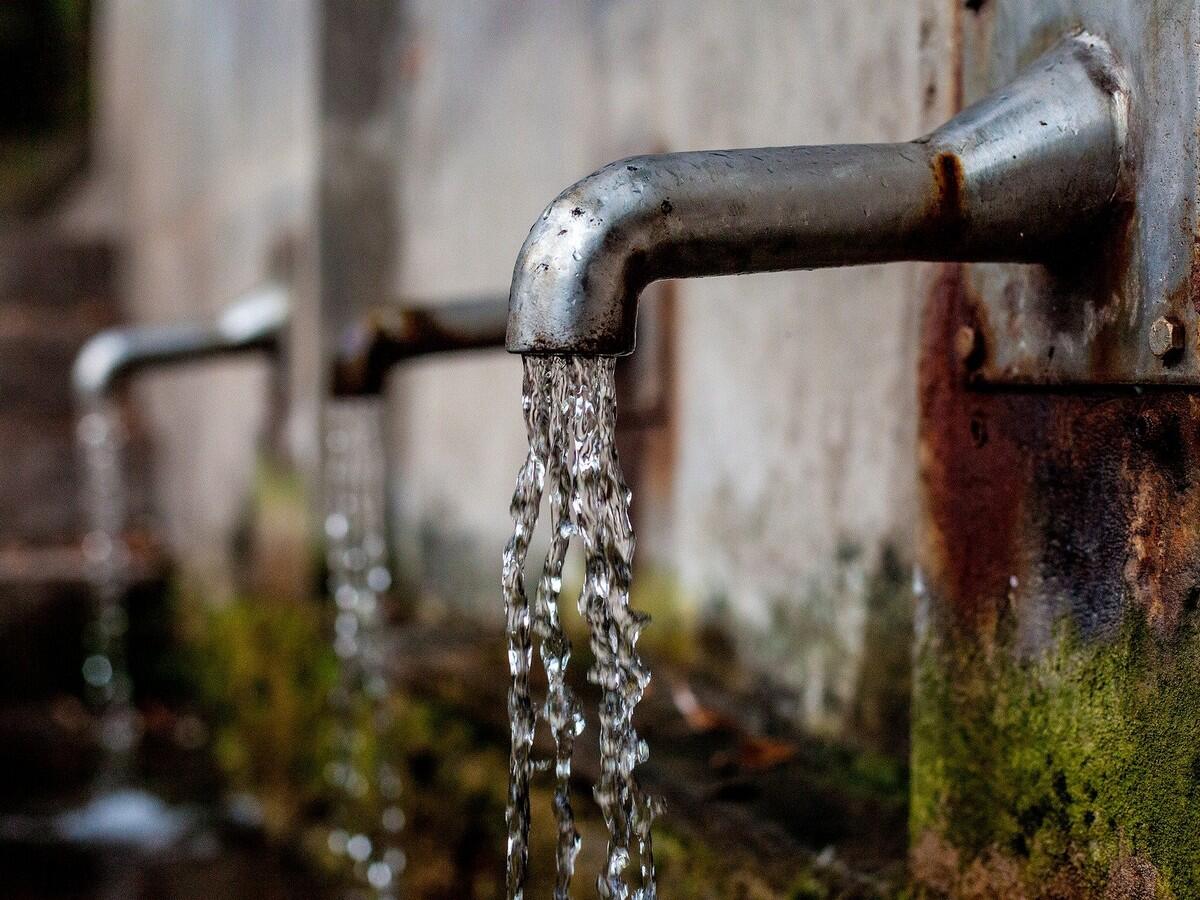Pont d'eau potable