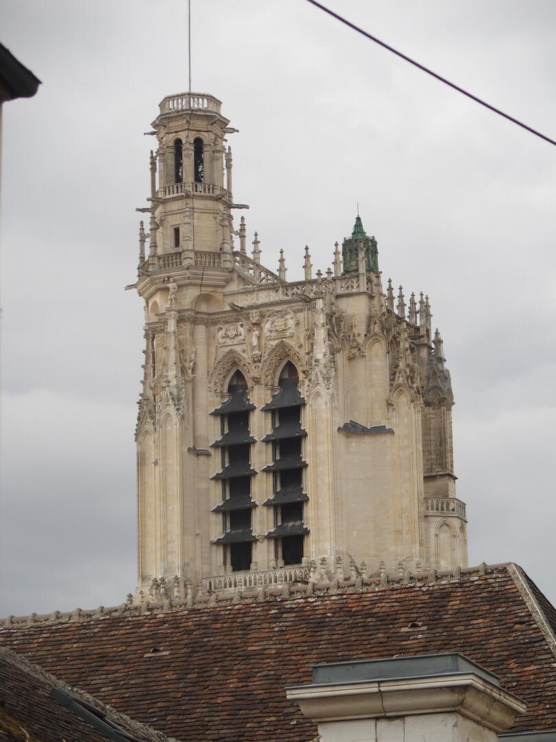 2019_07_28---Cathédrale_de_Sens---OTSens(3)