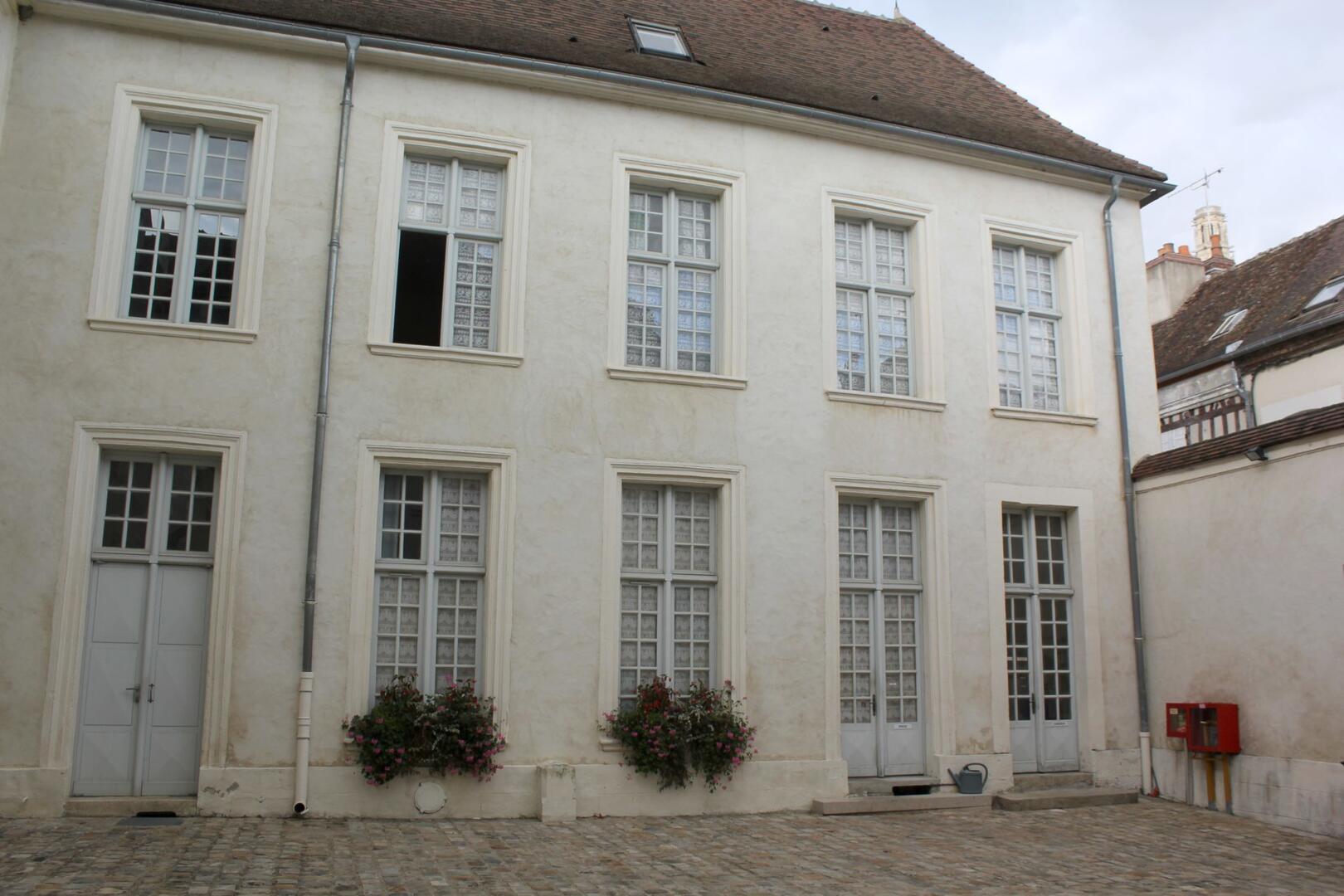 5-rue-rigault-cerep-2048x1365