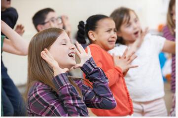 Jeux d'imrovisation sur l'égalité fille/garçon