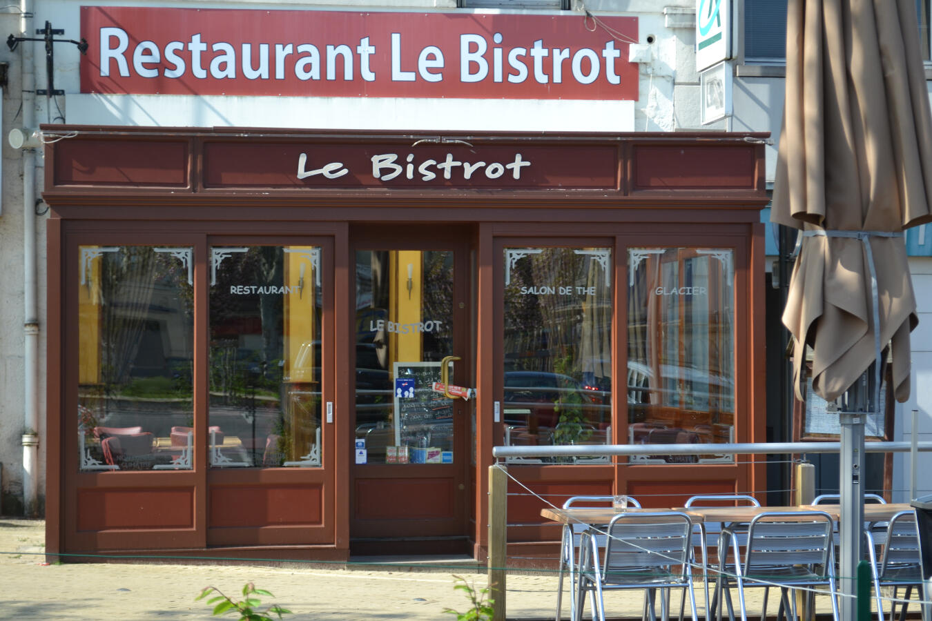 Le_Bistrot_01