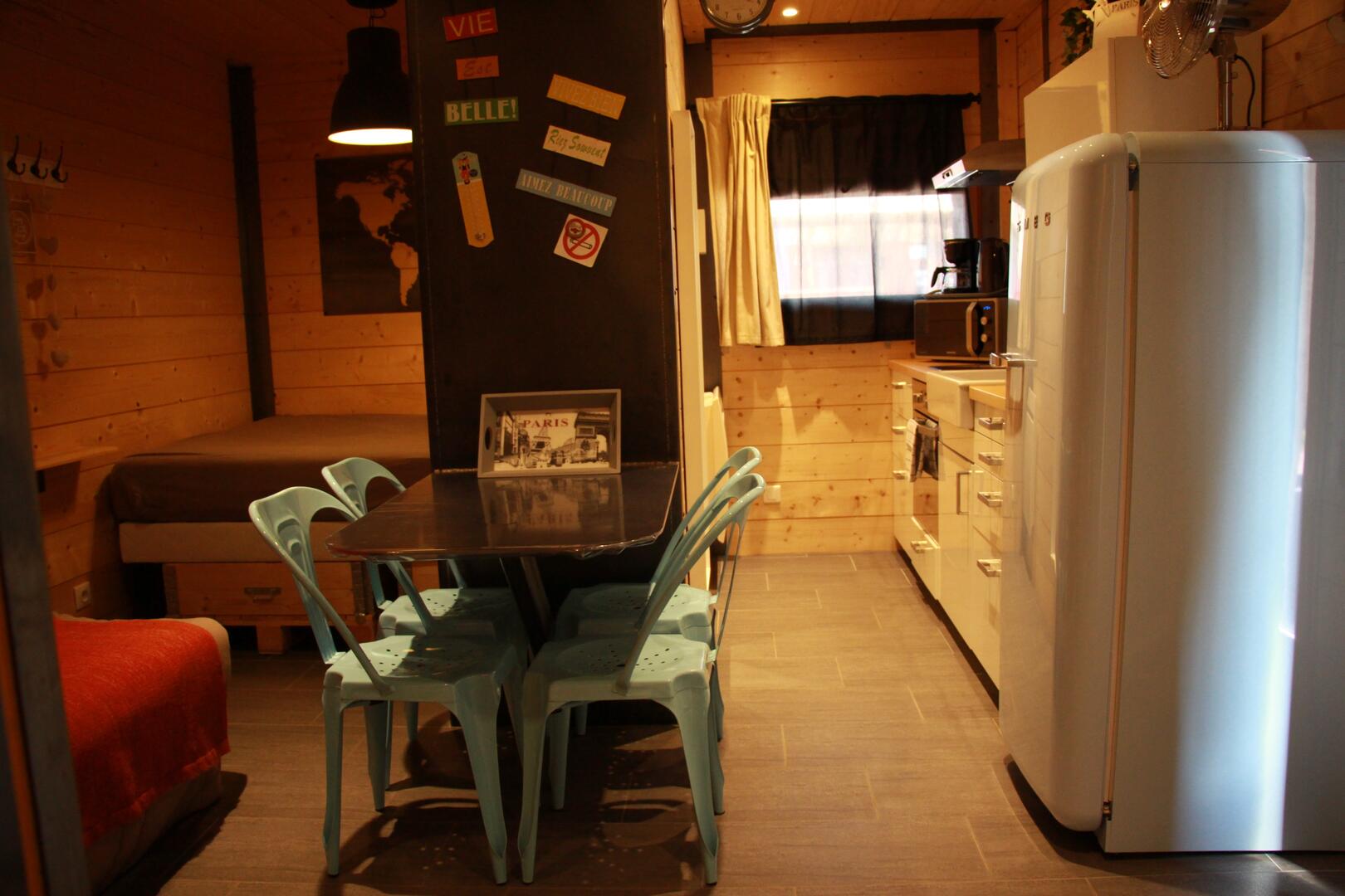 Studio-du-Moulin--Saint-Laurent-d-Andenay-Sandra-Genillier--6-