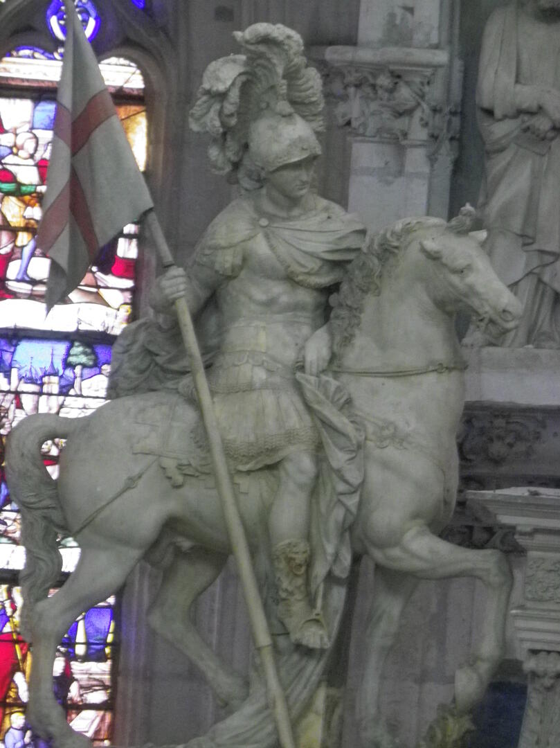 UN JOUR, UNE ÉGLISE À SAINT-FLORENTIN