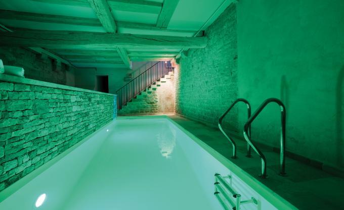 PISCINE ABBAYE DE MAIZIERES