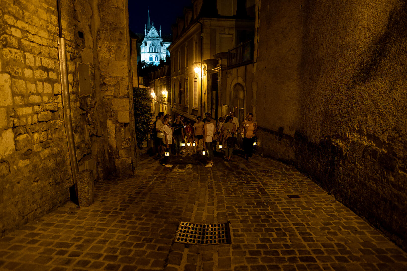 LA VISITE MONSTRUEUSE : HALLOWEEN À AUXERRE