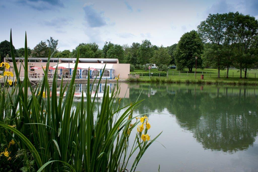 camping nolay vue generale