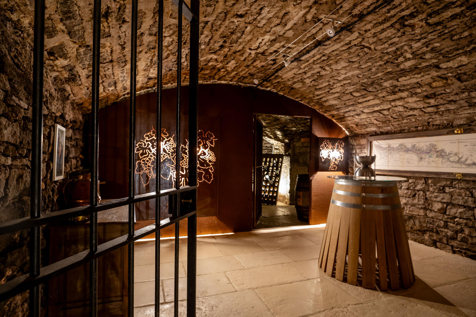 LES CAVES