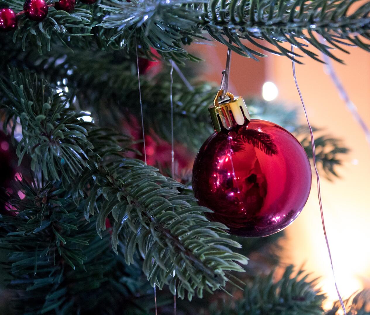 christmas-g402092fa2_1920