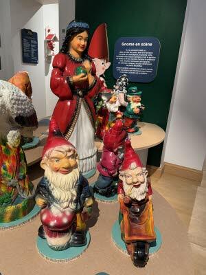 Exposition "Sous le chapeau des gnômes"