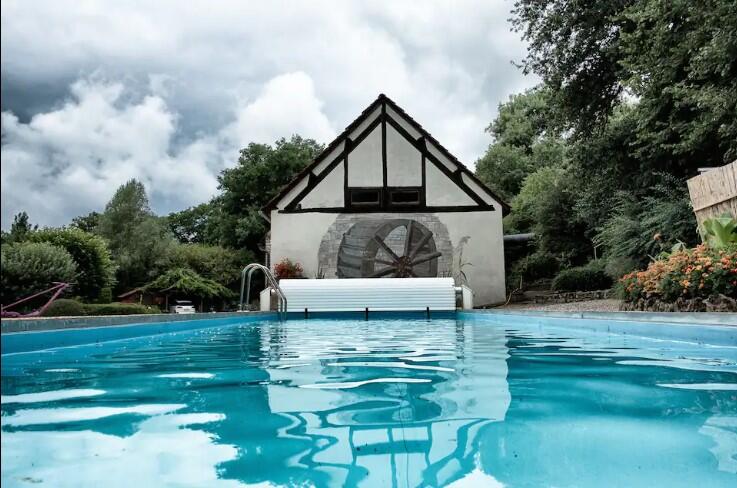 piscine-thury