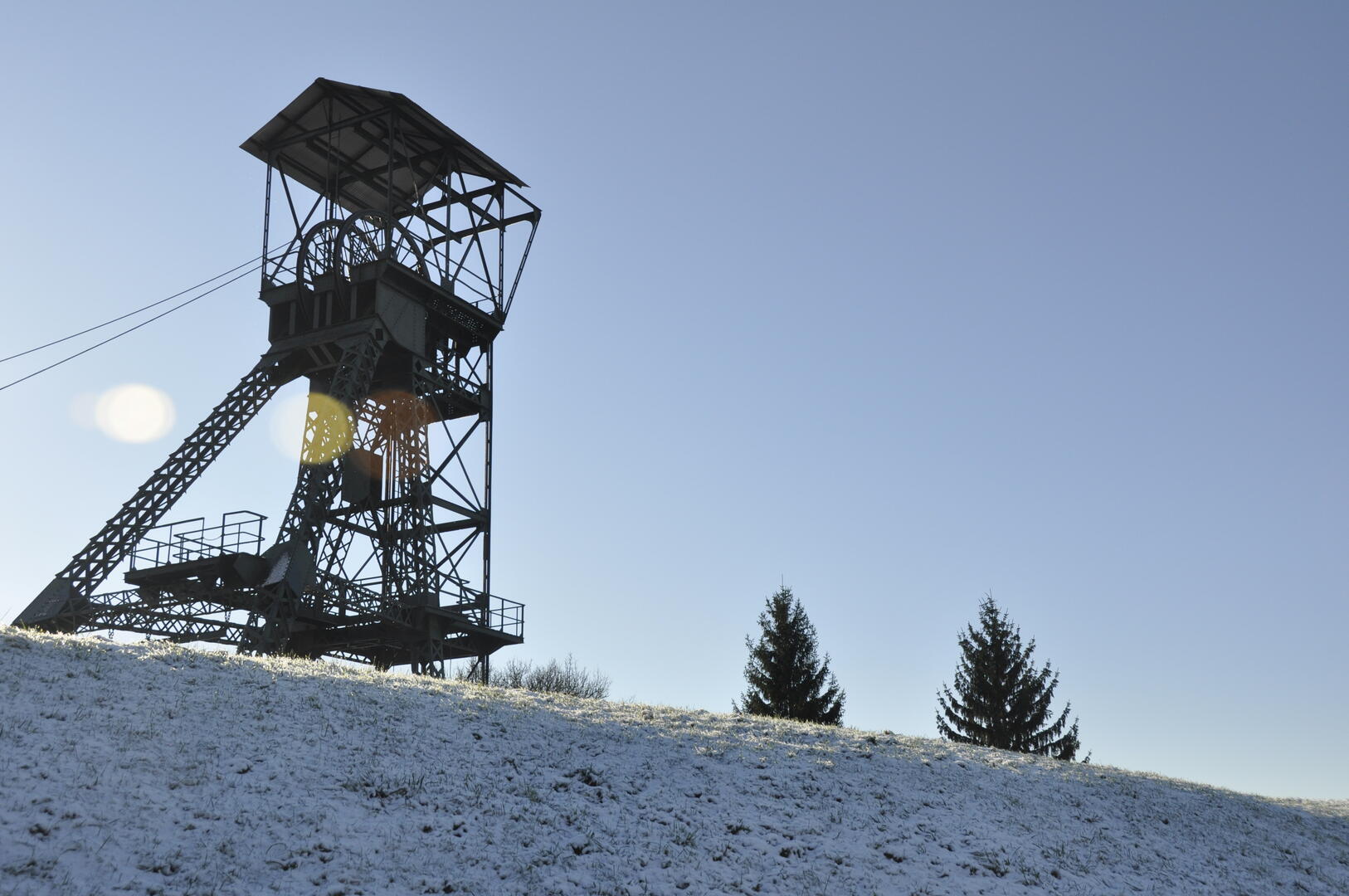 Chevalement de Blanzy neige