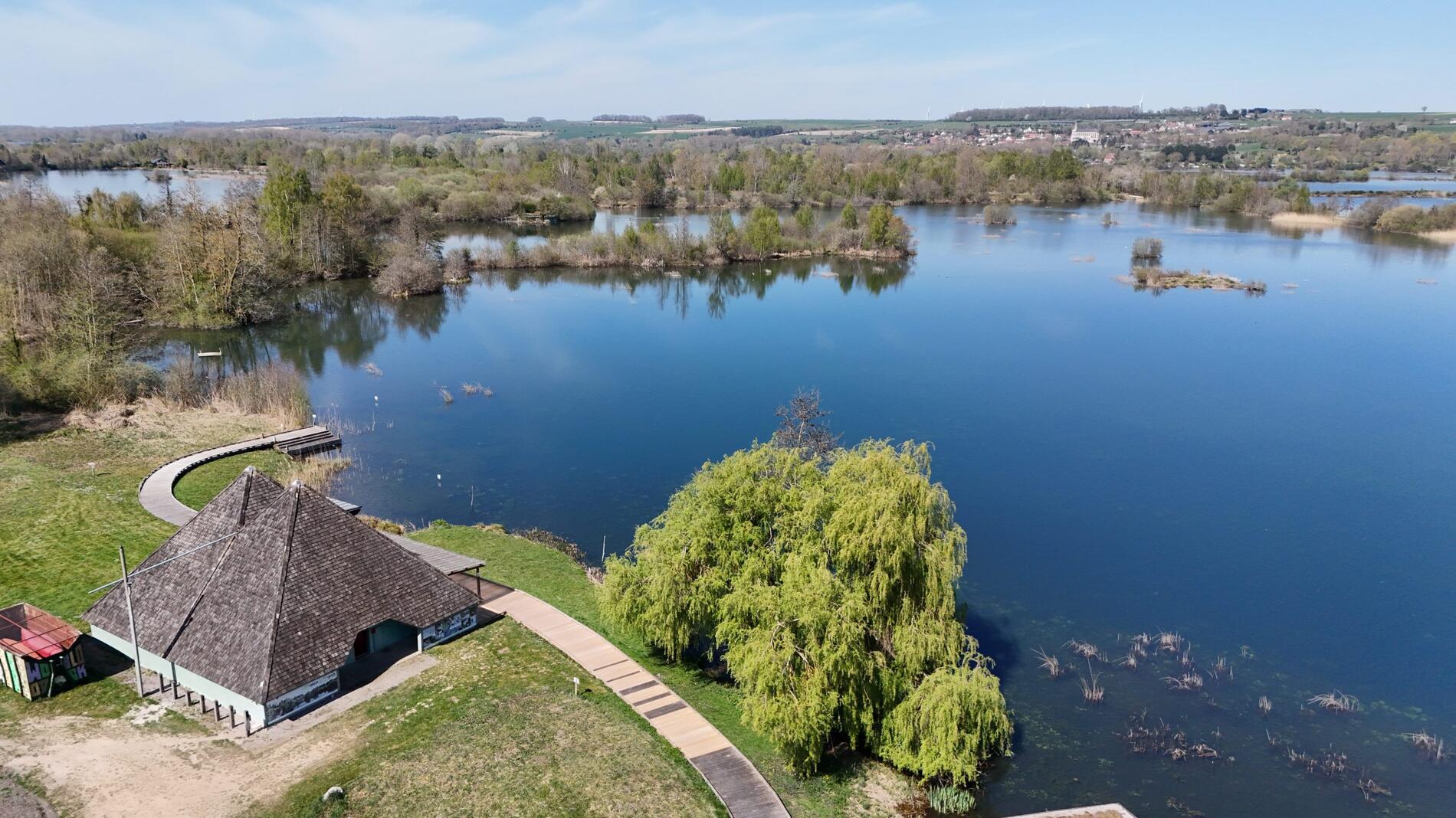 Maison-des-marais-scaled