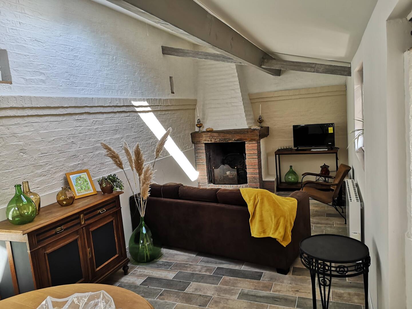ANNOIS Gite du petit jardin