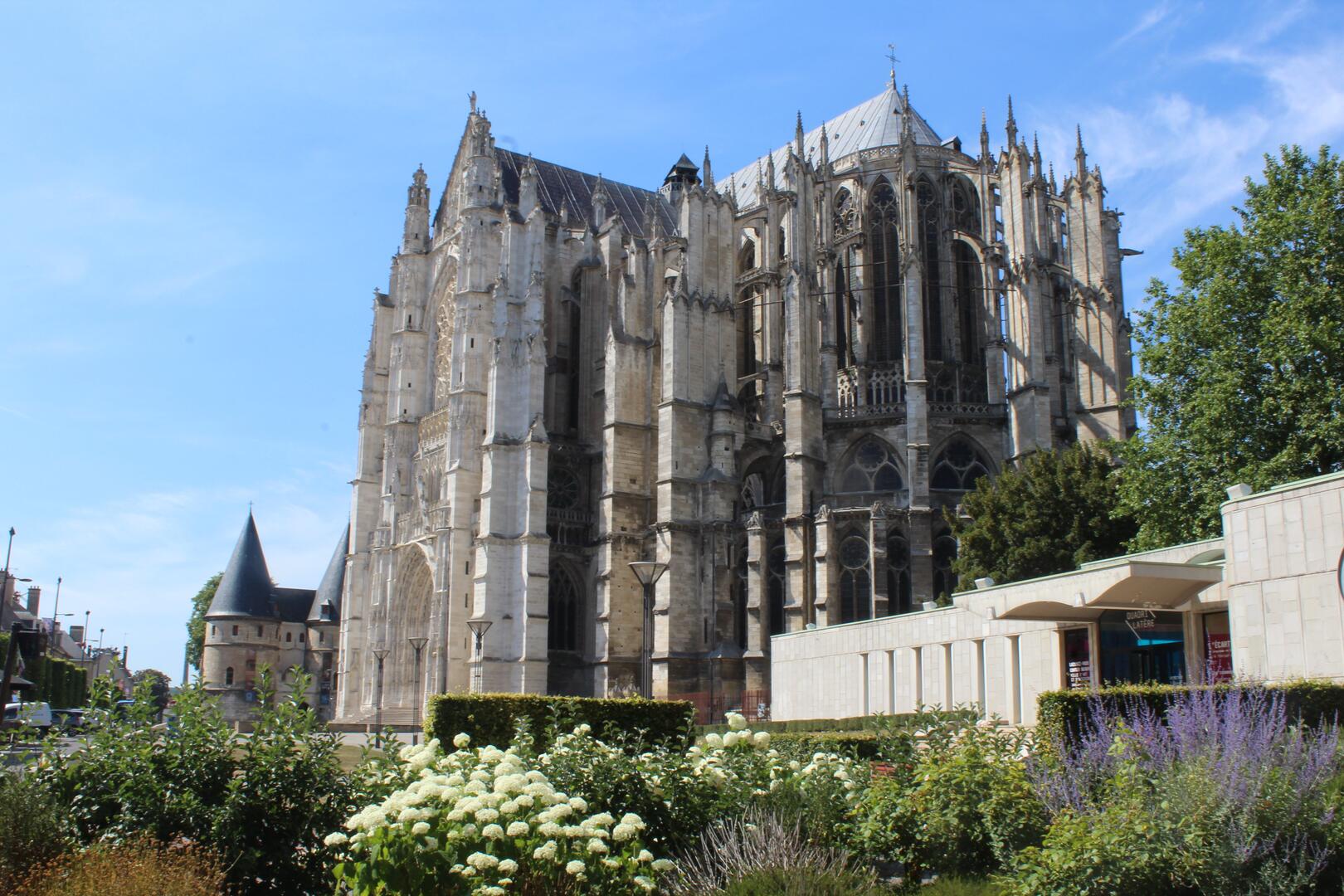 Beauvais_Cathédrale-St-Pierre_2017©VisitBeauvais