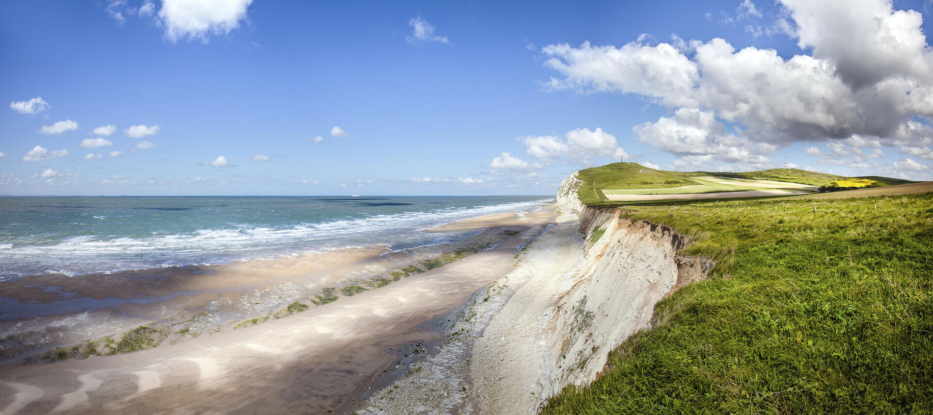 Cap_Blanc_Nez___les_falaises-Hauts-de-France_Tourisme_Fabien_Coisy
