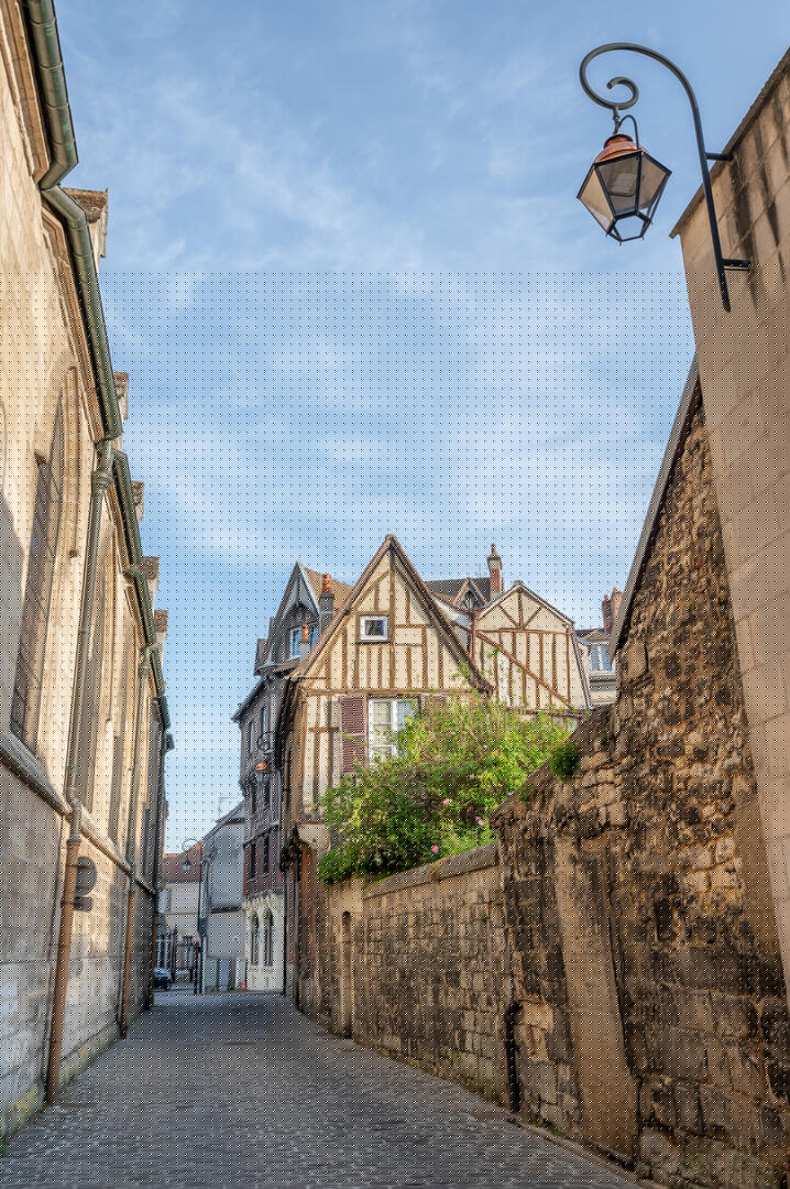 Centre ville_© Xavier Renoux - Oise Tourisme_Droits jusqu'au 31.07.2030 (2)