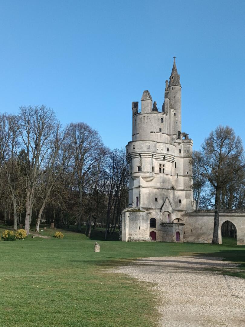 Donjon de Septmonts