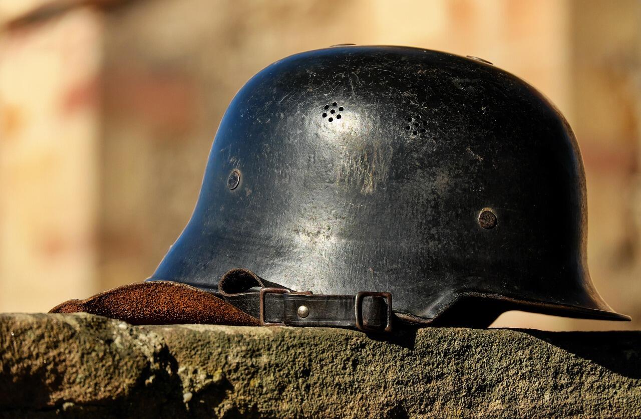 Libération - Casque - Guerre