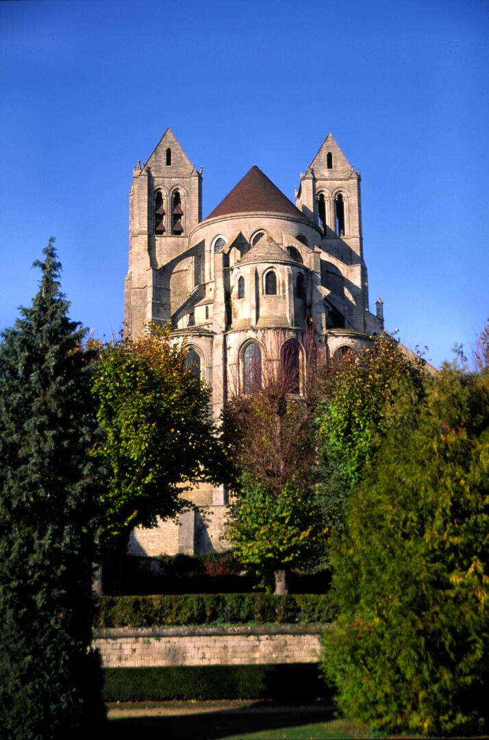 SAINT_LEU_D_ESSERENT-Abbatiale