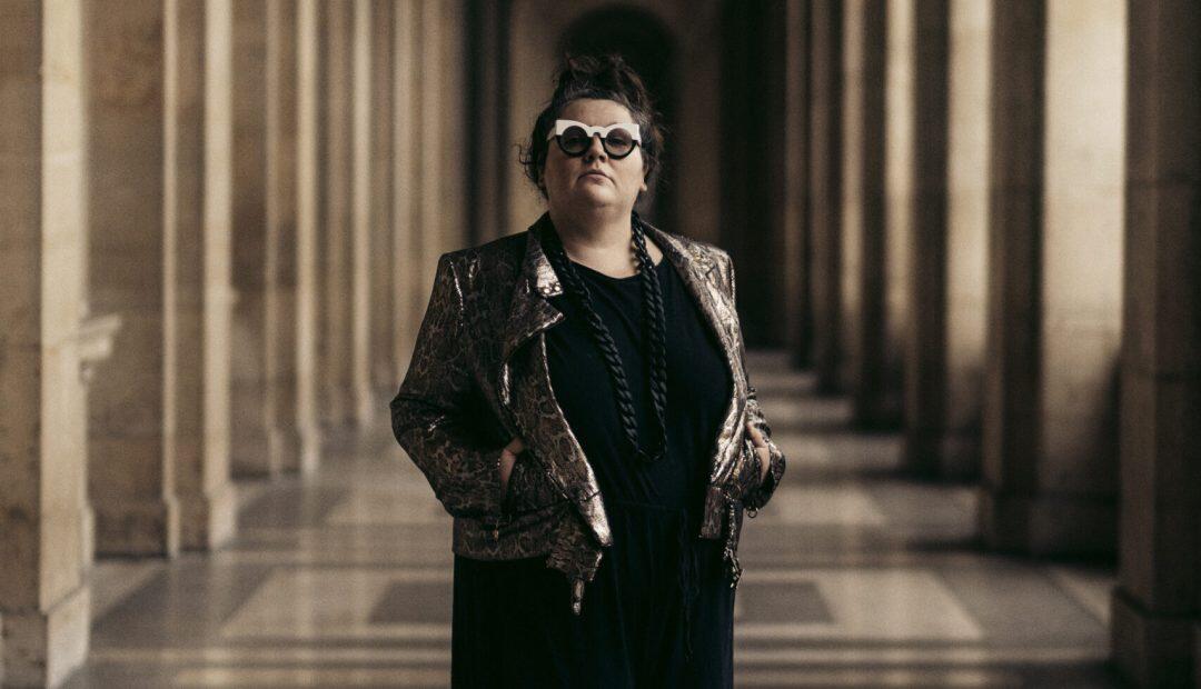 mathilde-souveraine-au-louvre-4-cre-dit-photo-pierre-diaz-scaled-rdhabwgc84m6izgzd3icgx6b3nahvajbffhx4c4g1k_1