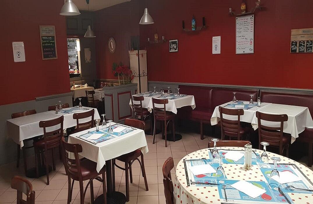 Au resto d'Isa