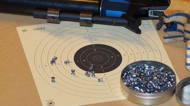 air-pistol-479428-640_1
