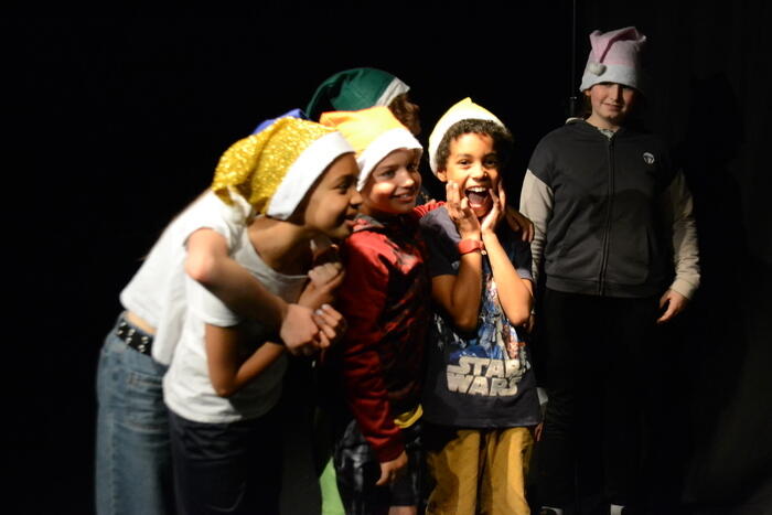 Atelier théâtre 9 à 11 ans à la Barraca Zem_1