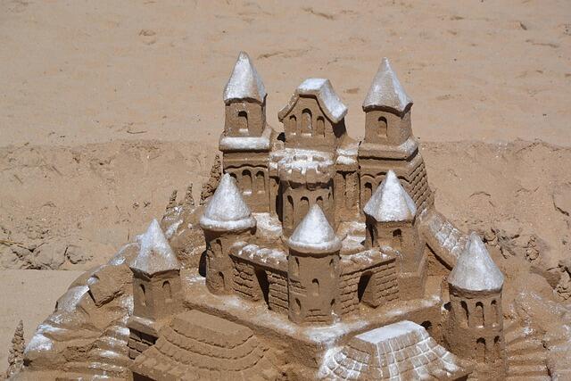 castle-1633544_640