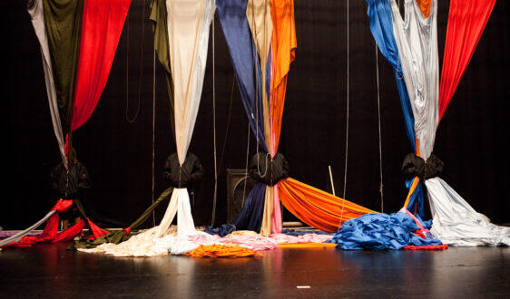 delirium-exhale-reinout-hiel-562x330_1