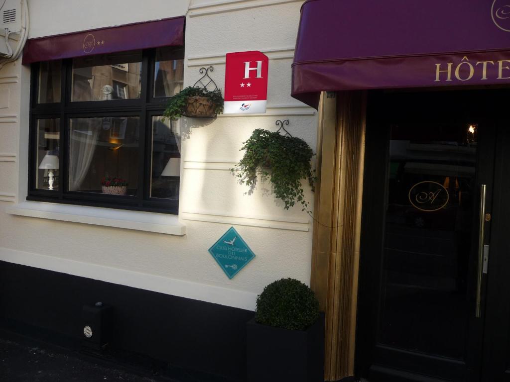 facade-hotel-1-_1