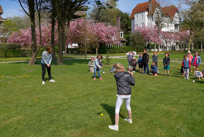 golfville4-670x450_1