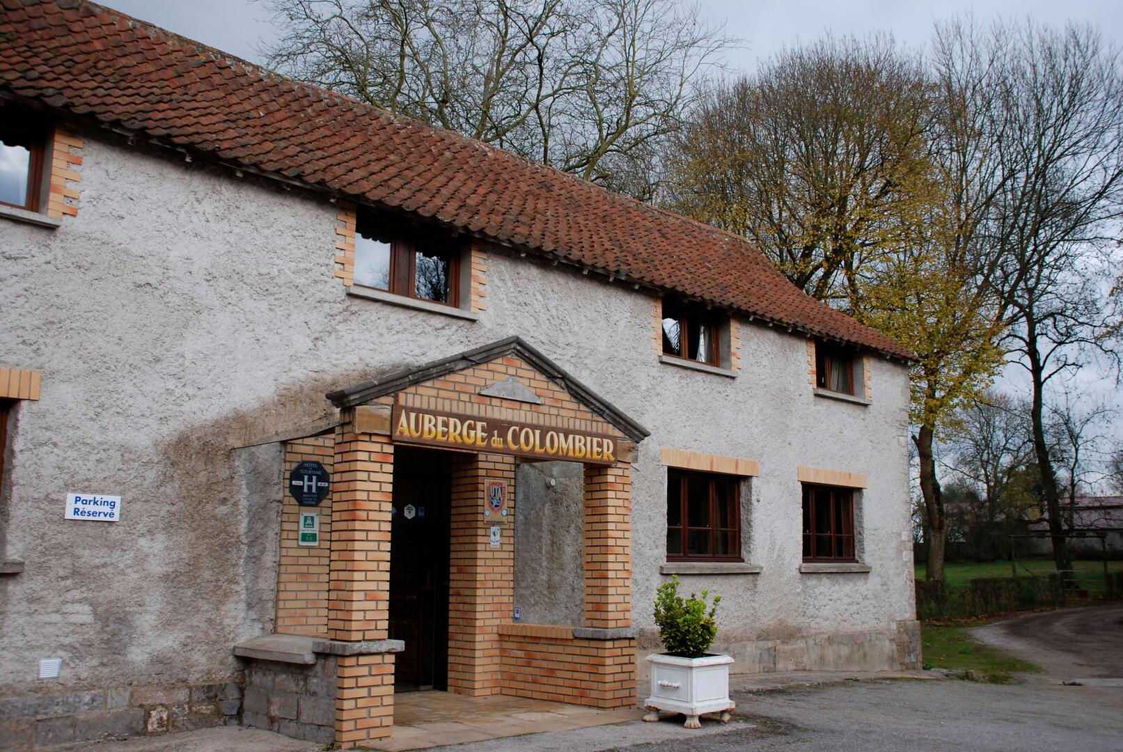 hotel-auberge-du-colombier-guines-1-1-_1