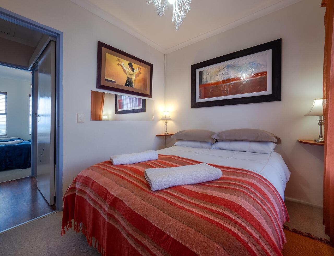 jeanvdmeulen-bedroom-3482283_1280