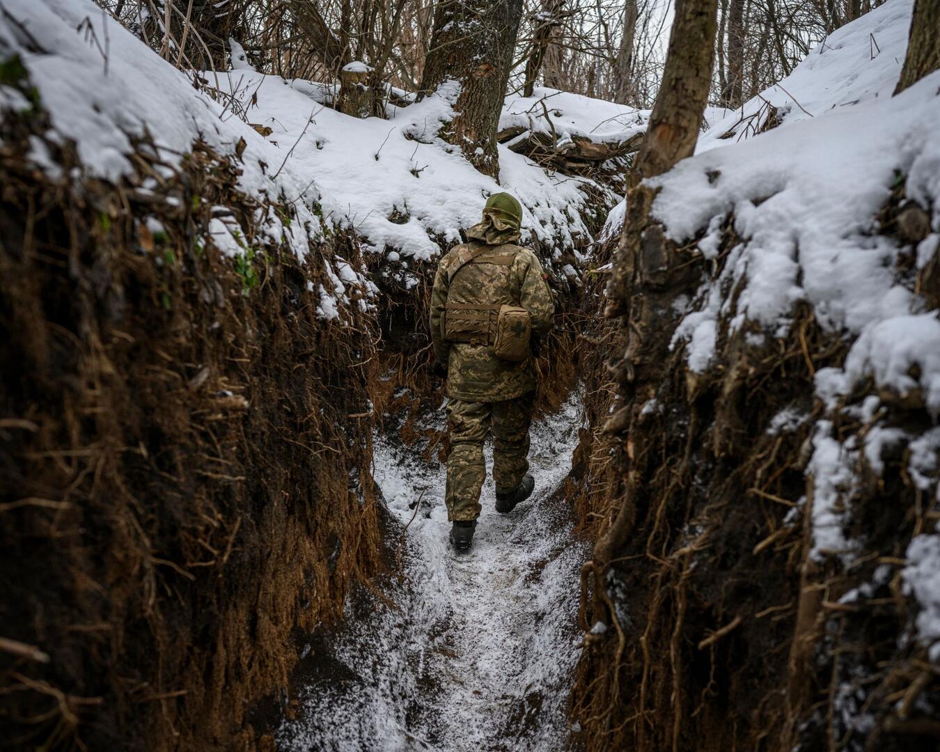 photo-d-une-tranchee-en-ukraine-par-guillaume-herbaut_1