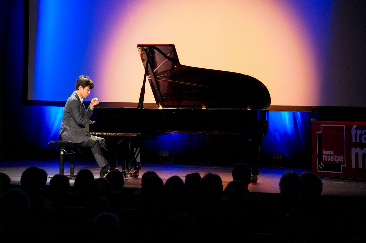 pianos-folies-hyuk-lee_1
