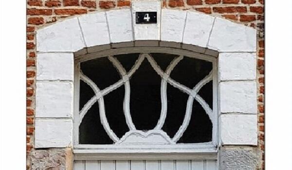 quand-l-imposte-s-impose-ban-2_1