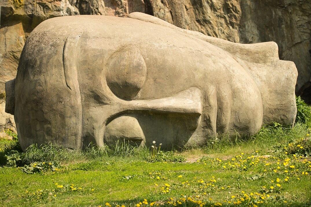 stone-face-8028981_1280