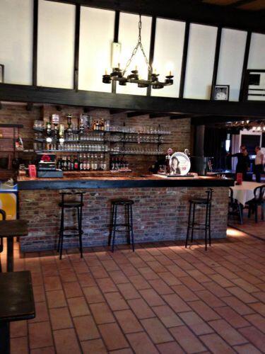 saint-hubert-resto_1