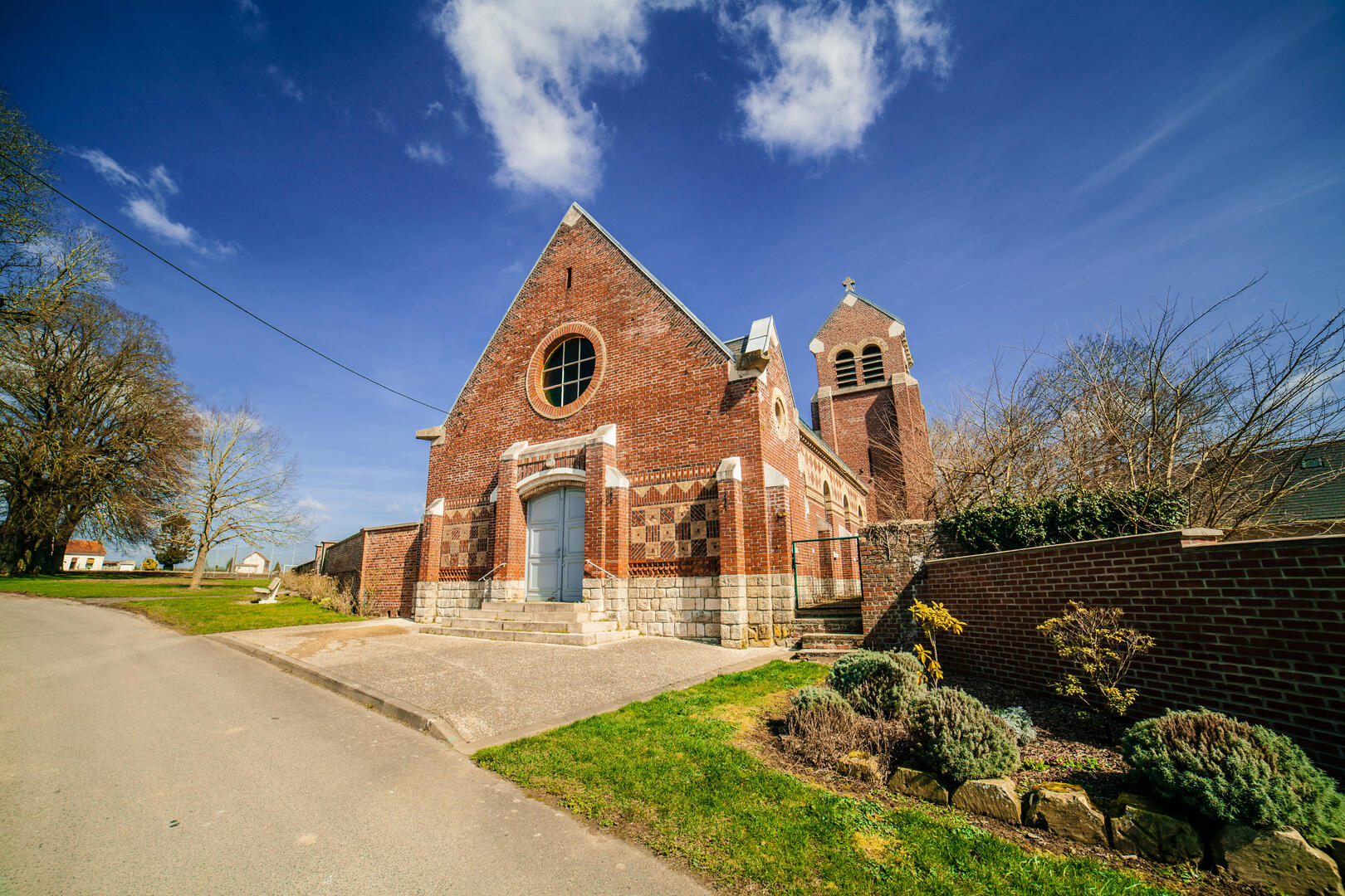 14.L’église Saint-Jean-Baptiste, Hervilly, ©J. Halâtre – PETR Cœur des Hauts-de-France