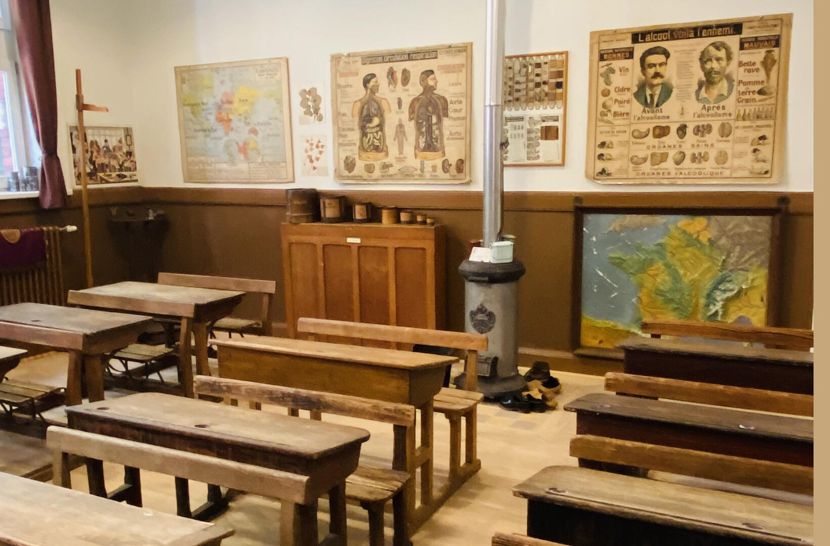Une classe d'autrefois_1